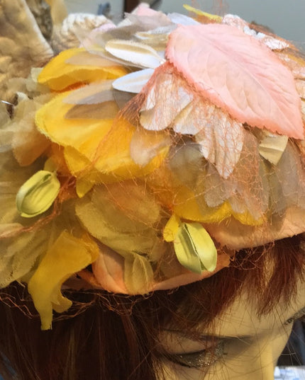 Vintage yellow flower facinator hat Beauty 1950s