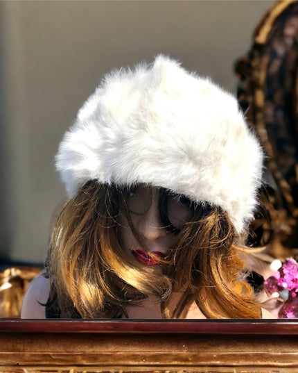 Vintage 1970s  Snow white rabbit fur hat Beauty!