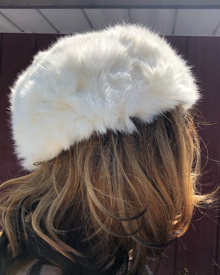 Vintage 1970s  Snow white rabbit fur hat Beauty!