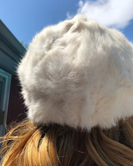Vintage 1970s  Snow white rabbit fur hat Beauty!