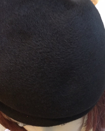 Vintage Brown Felt hat 1940s Cloche Stunning