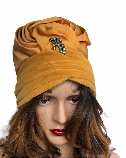 Vintage gold turban style felt velvet hat 1950s Glam