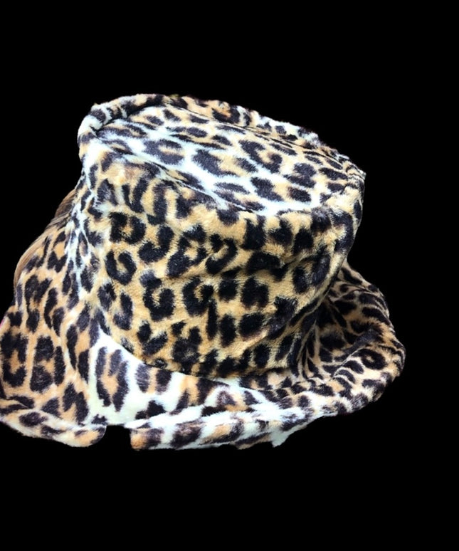 Vintage 1960s Faux  leopard fur cloche hat