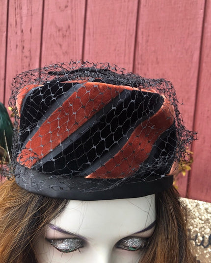 Vintage 1960s Pill box style hat Velvet Black orange