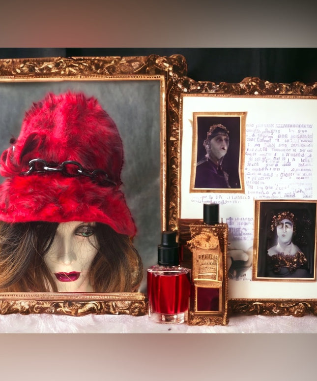Vintage 1960s RED Faux fur Cloche With plastic chain