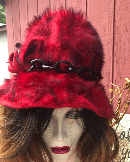 Vintage 1960s RED Faux fur Cloche With plastic chain