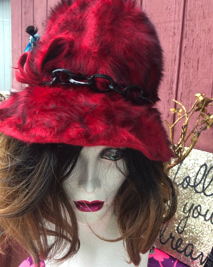 Vintage 1960s RED Faux fur Cloche With plastic chain