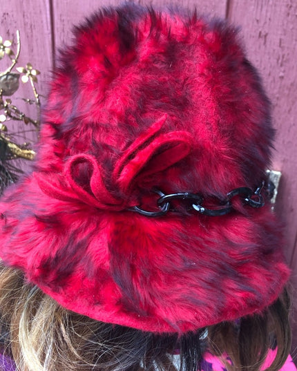 Vintage 1960s RED Faux fur Cloche With plastic chain