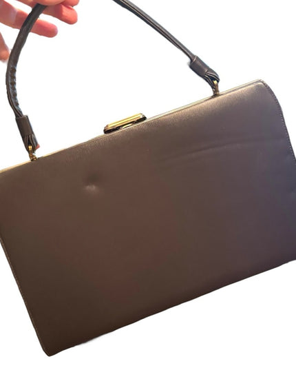 Elegant Vintage 1950s Jackie O  Brown Leather Handbag Purse Kiss lock National