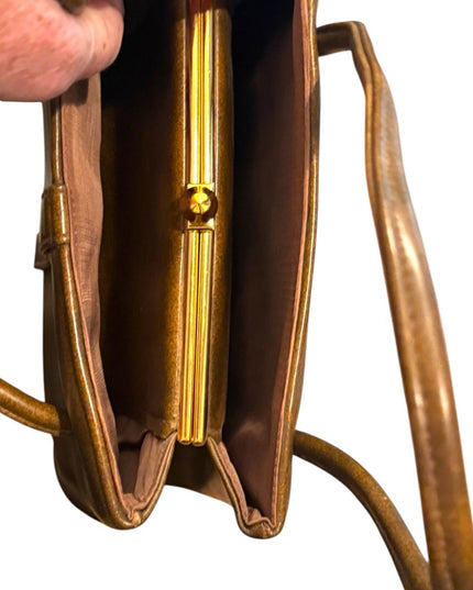 Vintage Fun Brown Patent Leather Wrist Handbag 1970s