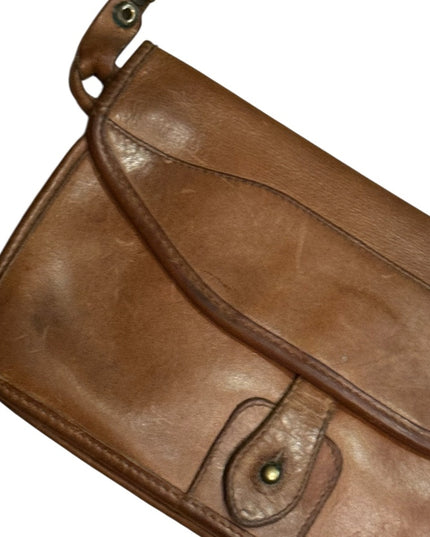 Elegant Vintage 1940s  Brown Leather Distressed Shoulder Bag