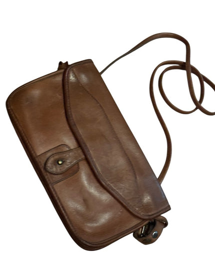 Elegant Vintage 1940s  Brown Leather Distressed Shoulder Bag