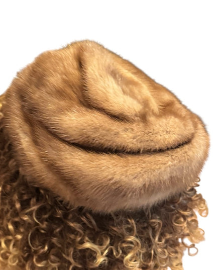 Luxurious Vintage 1960s Blond Mink Tan Fur Hat Women Simpsons