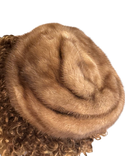 Luxurious Vintage 1960s Blond Mink Tan Fur Hat Women Simpsons