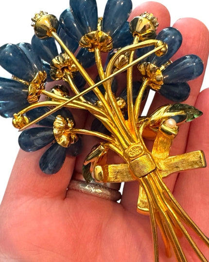 Elegant RARE Vintage Joan Rivers Blue Bells Flower Brooch New with Box