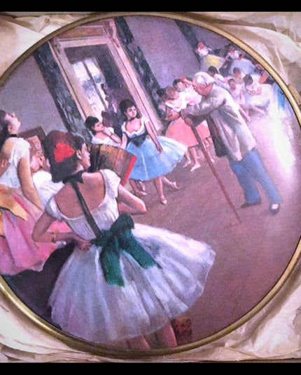 Vintage Rare Mirror Compact ballet dancers Beauty