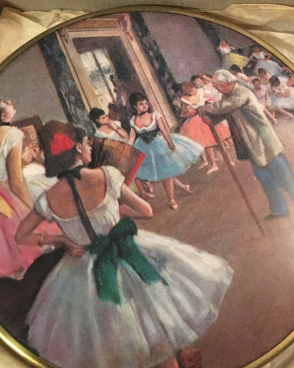 Vintage Rare Mirror Compact ballet dancers Beauty