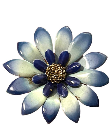 Vintage 1960s Blue daisey flower metal brooch enameled