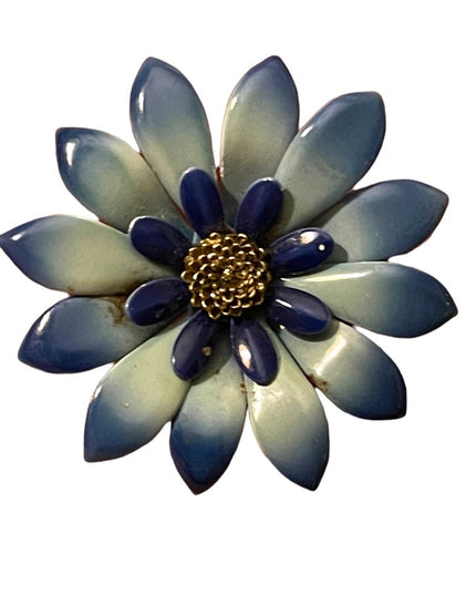 Vintage 1960s Blue daisey flower metal brooch enameled