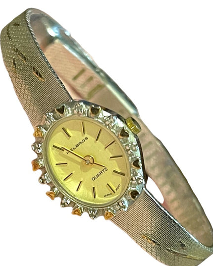 Vintage HELBROS silver finish fancy petite womens lovely Quartz watch