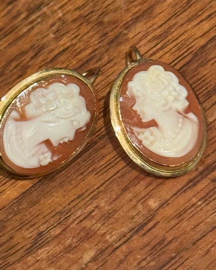 Gold Carved Cameo Shell Earrings 14k Gold