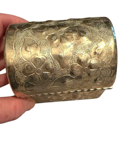Floral Vintage Flowers Velvet lined Heavy Embossed Silver Trinket Box