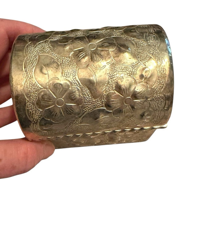 Floral Vintage Flowers Velvet lined Heavy Embossed Silver Trinket Box