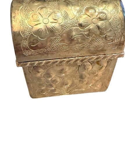 Floral Vintage Flowers Velvet lined Heavy Embossed Silver Trinket Box