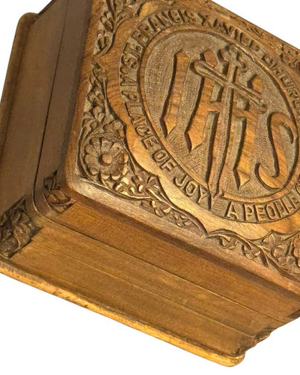 Intricately Carved Antique Religious Catholic Wood Trinket Box St Francis Xavier