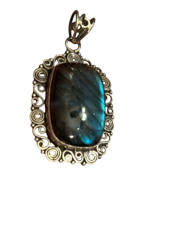 Elegant Sterling Silver 925  Labradorite Celtic Necklace Pendant