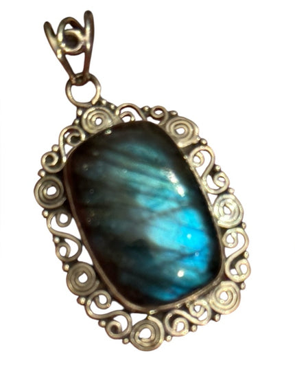 Elegant Sterling Silver 925  Labradorite Celtic Necklace Pendant