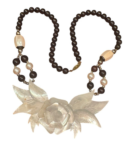 Elegant Vintage MOP Mother of Pearl Floral Necklace 1980s