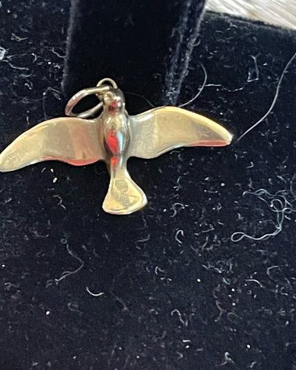 Vintage 10k gold Dove religious christian symbol necklace pendant