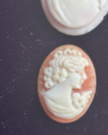 Elegant Vintage Hand Carved Shell Unswt Cameo LOT X4
