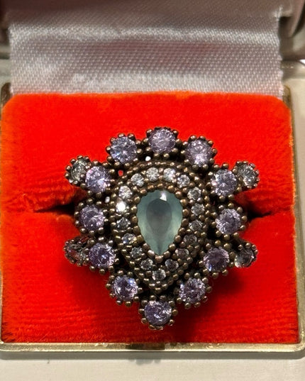 Elegant Vintage Purple & Green CZ  Sterling Silver 925 Teardrop Cluster Ring