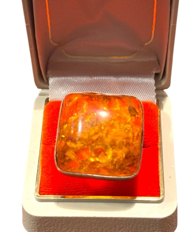 Elegant Vintage Sterling Silver 925 Large Amber Square Statement Ring