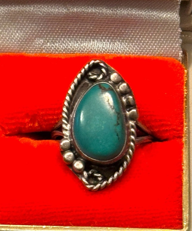 Vintage Sterling Silver Southwestern 925 Fancy Handmade Turquoise Ring