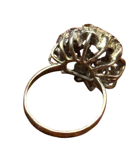 Elegant Silver Vintage and Garnet Women's Cluster  Ring