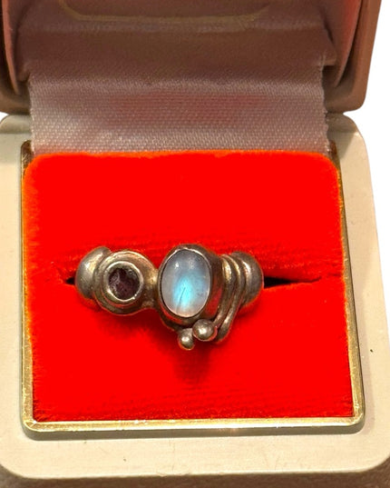 Elegant Sterling  Silver 925 Moonstone GemStone Ring  Vintage