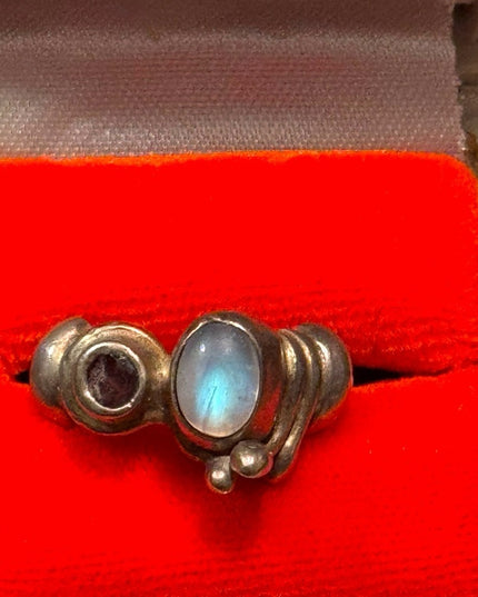 Elegant Sterling  Silver 925 Moonstone GemStone Ring  Vintage