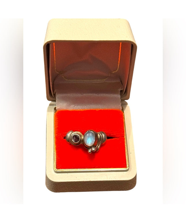 Elegant Sterling  Silver 925 Moonstone GemStone Ring  Vintage