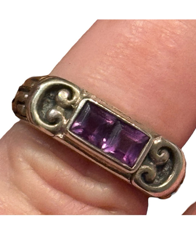 Vintage Ornate Scrollwork Sterling Silver 925 Ring with Purple Amethyst