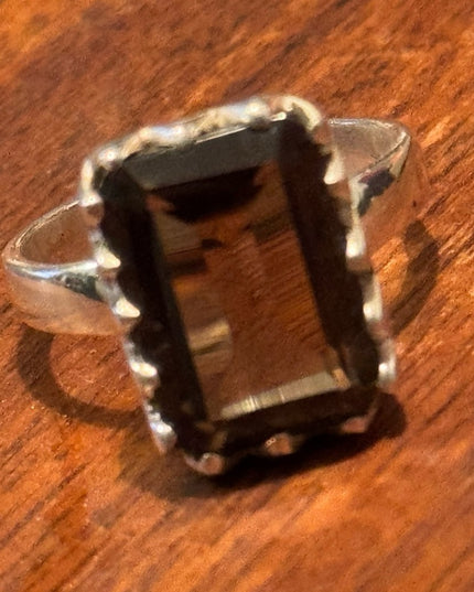 Elegant Vintage Sterling Silver 925 Smokey Tooaz Handmade Gemstone Ring