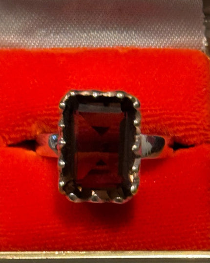 Elegant Vintage Sterling Silver 925 Smokey Tooaz Handmade Gemstone Ring