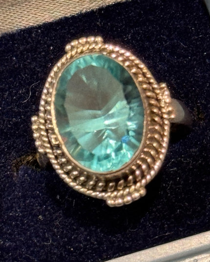 Elegant Sterling Silver 925 Ornate Handmade Blue Glass Ring
