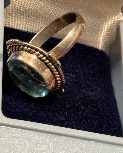 Elegant Sterling Silver 925 Ornate Handmade Blue Glass Ring