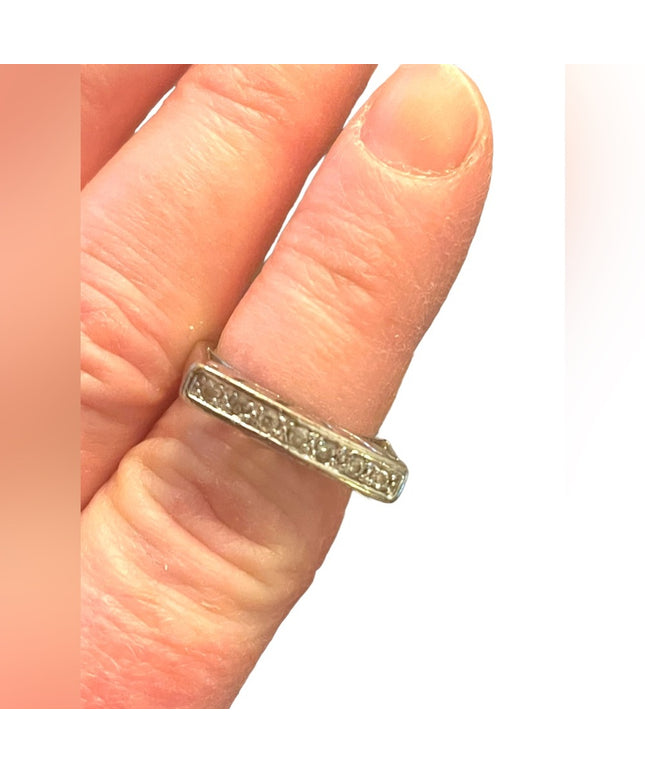 Silver finish CZ glass crystal fancy ring