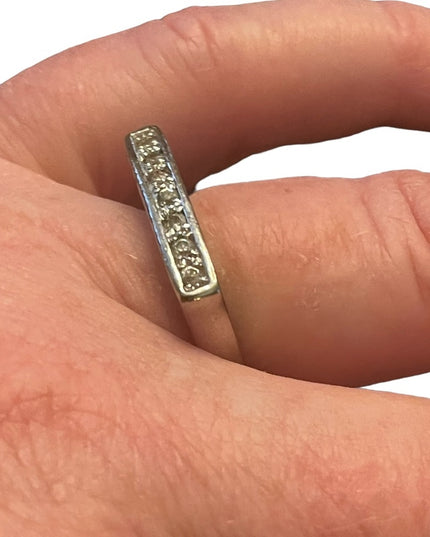 Silver finish CZ glass crystal fancy ring