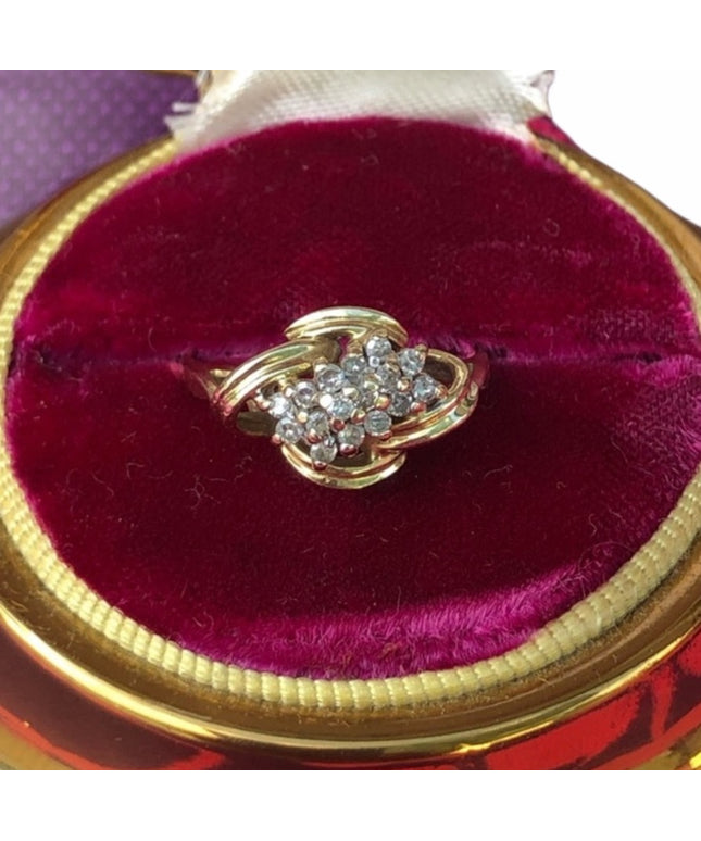 14k Gold & Diamond ring .22 TCW vintage