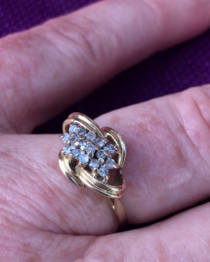 14k Gold & Diamond ring .22 TCW vintage